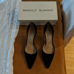 Manolo Blahnik Suede heels